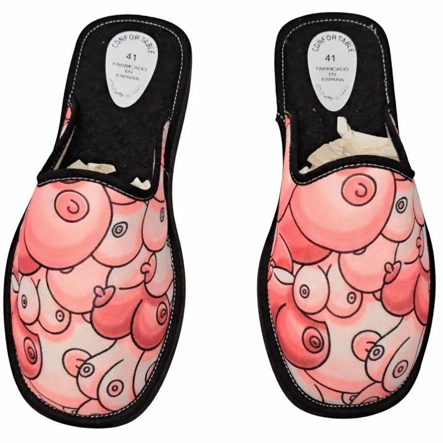 Diablo Picante - Novelty Breast-Motif House Slippers | Sizes 39–41